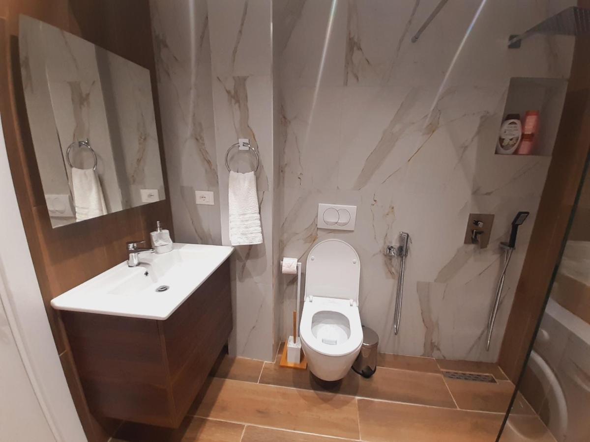 Edea Flat Apartment Tirana Exterior photo